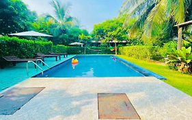 Sigiri Charuka Resort