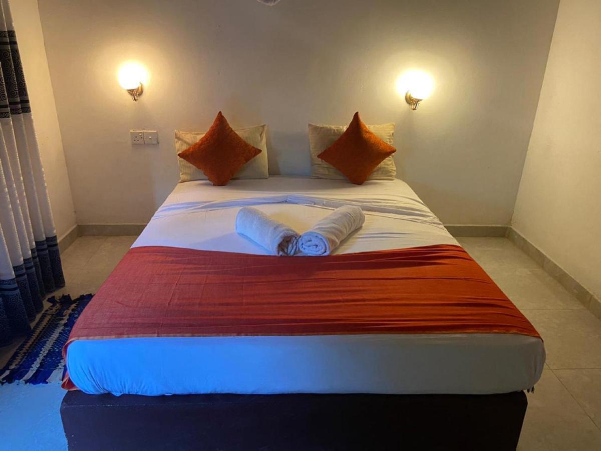 Sigiri Charuka Resort Sigiriya Esterno foto