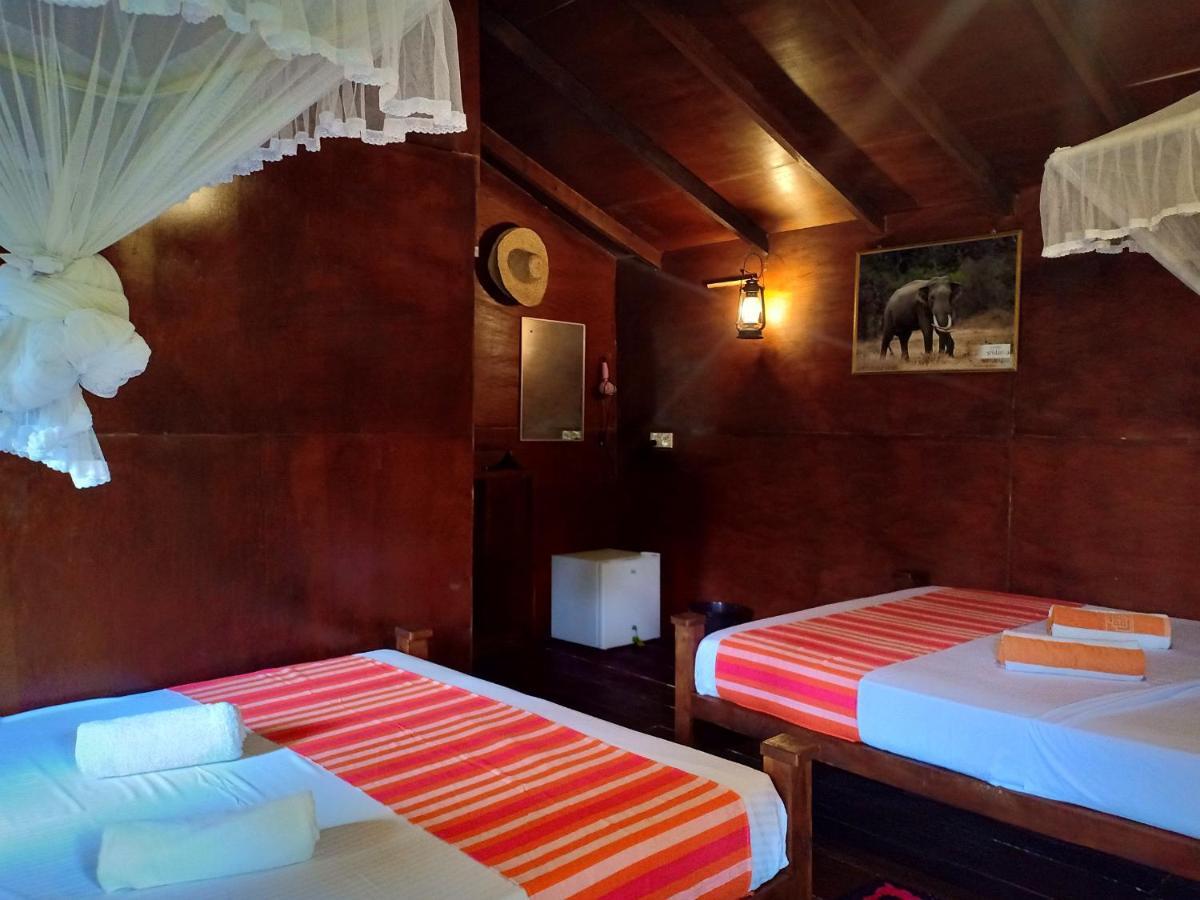 Sigiri Charuka Resort Sigiriya Esterno foto